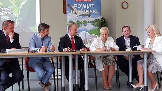 12 sołectw z grantami w ramach konkursu marszałka województwa [FOTO]