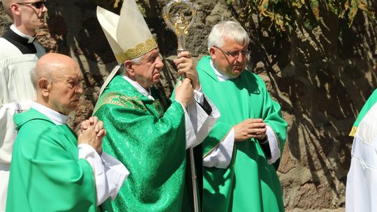 Arcybiskup miał powód aby odwiedzić ponownie Cedynię [FILM, FOTO]