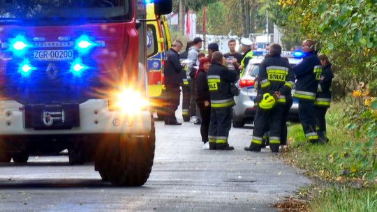 Brawurowa jazda i dwa uderzenia w inne auta. Jeden po drugim podczas ucieczki