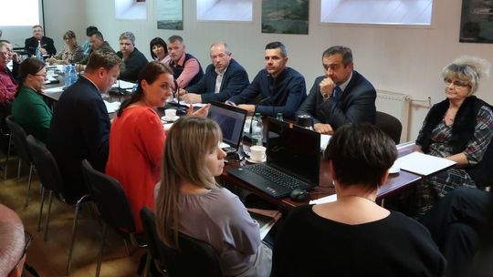 Jak i ile będziemy płacić za śmieci?