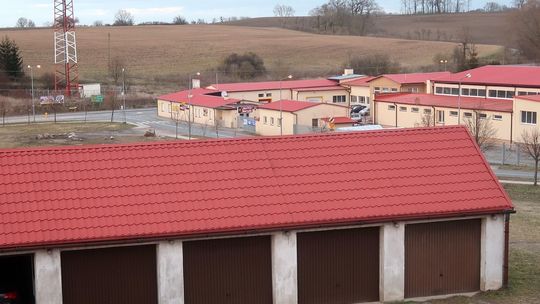Latarnie świecą w dzień. Czas przestawić programatory!