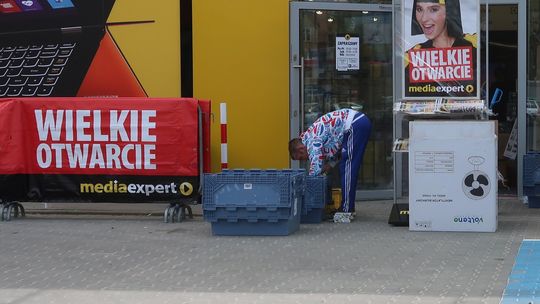 Media Expert już otwarty. Szału z promocjami nie ma 