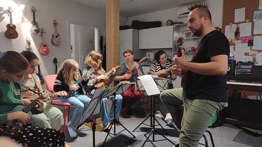 Orkiestra Ukulele zaprasza do wspólnego grania