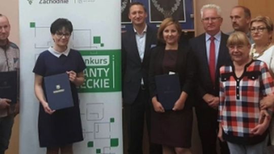 Osinów i Kostrzynek oraz Nawodna i Rurka z sołeckimi grantami