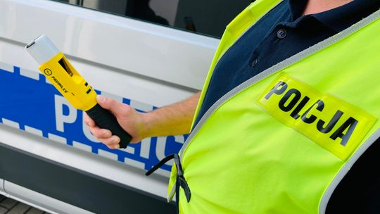 Policja na terenie województwa zachodniopomorskiego i powiatu gryfińskiego przeprowadziła dziś intensywne działania pod kryptonimem „ALKOHOL i NARKOTYKI”