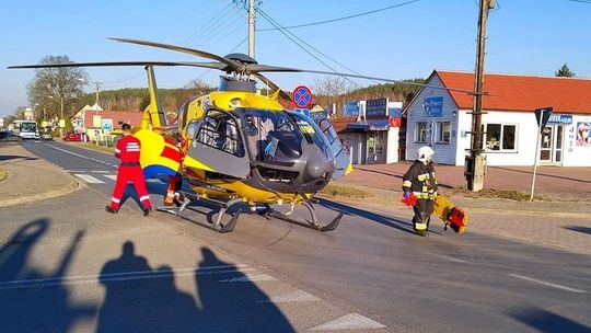 Potrącił 17-latkę na pasach w Osinowie. Dziewczyna w szpitalu [FOTO]