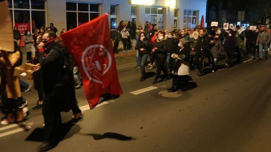 Protestowali na ulicach Chojny [film]