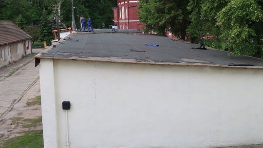 Rozbierają budynek, w którym pracowała... burmistrz