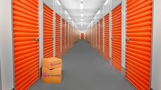 Self storage, czyli dlaczego nie warto przechowywać rzeczy w domu