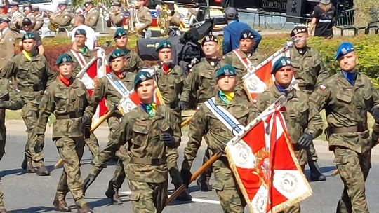 Tak wygląda defilada w Święto Wojska Polskiego