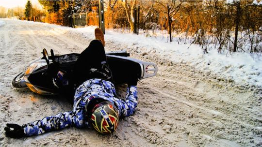 Uciekał przed policją motorowerem