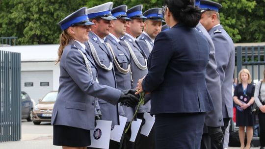 W Święto Policji nagrody i awanse [ZDJĘCIA]