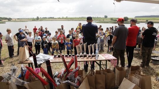 Wakacje z wędką zorganizował Zarząd Koła PZW Odra dzięki sponsorom i przyjaciołom