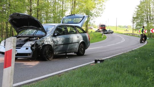 Wypadek na łuku drogi