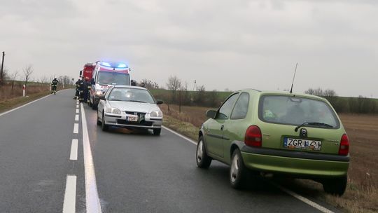 Zasłabł za kierownicą. Na drodze walczyli o jego życie [FOTO]