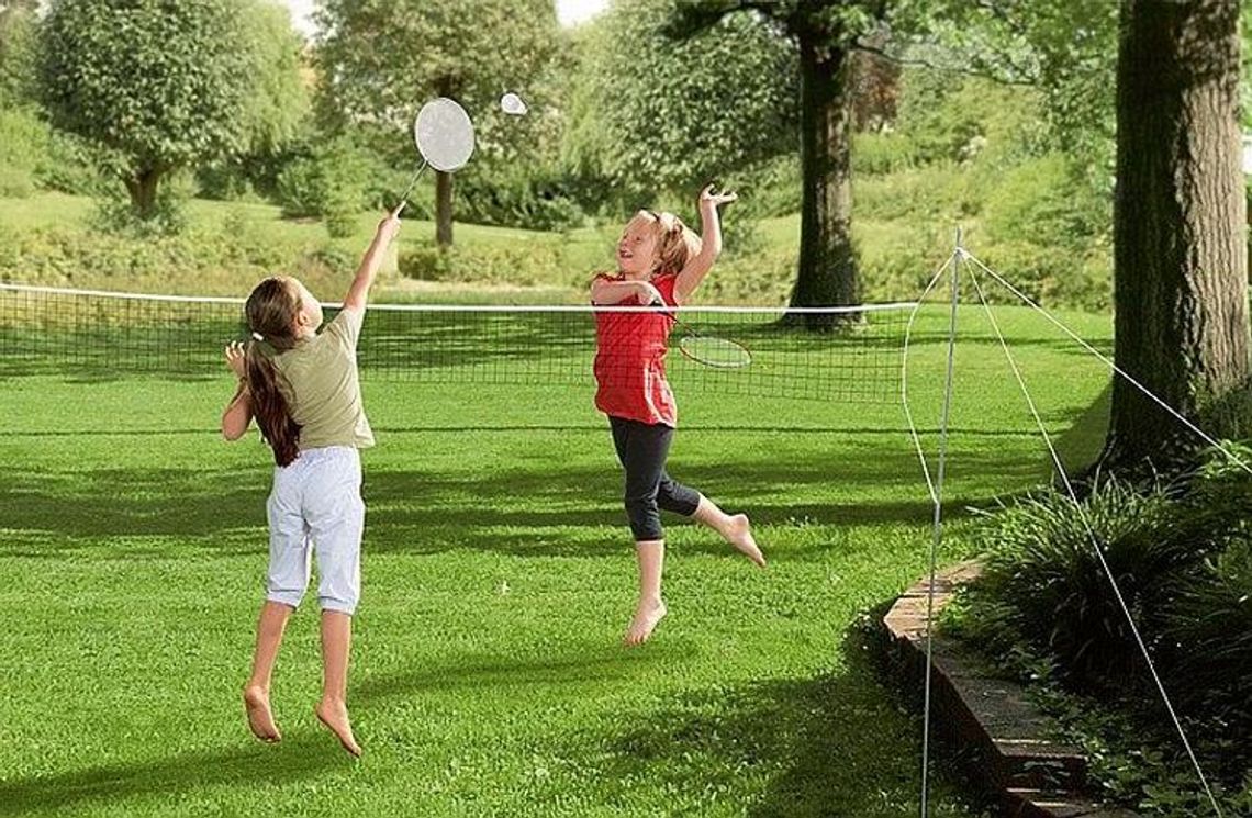 Chcesz zapisać dziecko na lekcje badmintona ? Teraz jest to możliwe w Chojnie