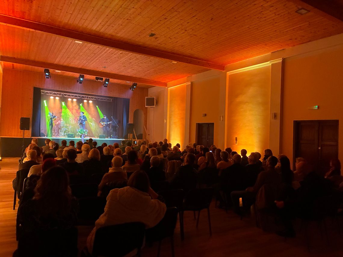 Dzień Kobiet płatny jedynie w Chojnie