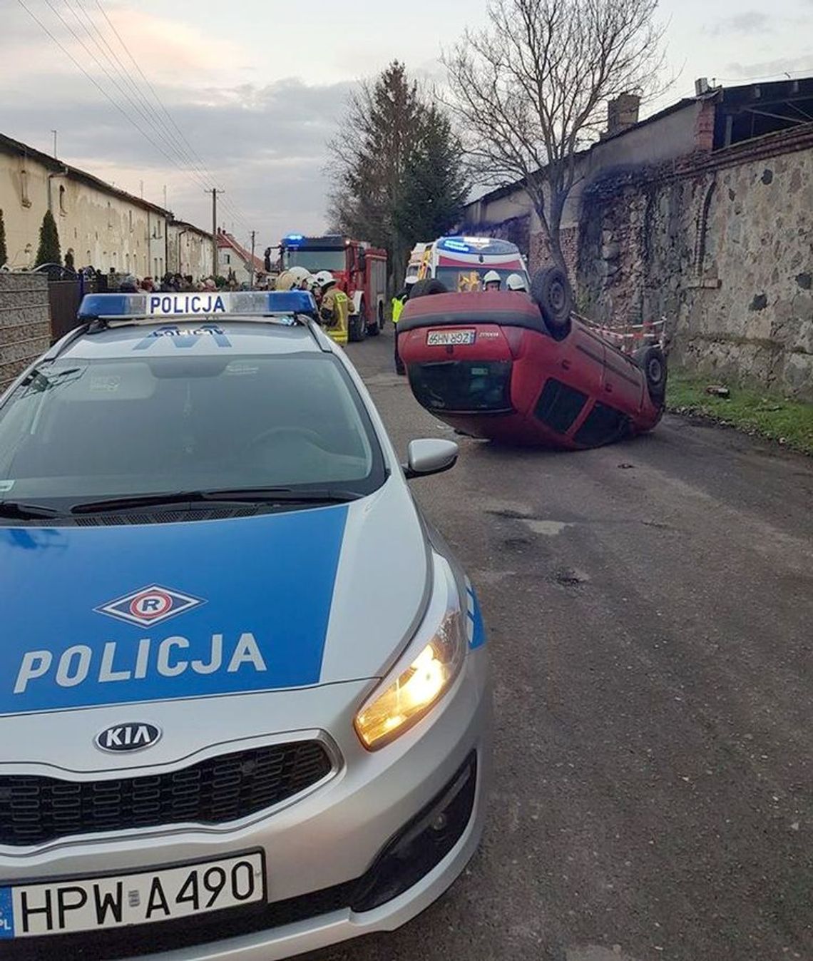 Jechał za szybko i stracił panowanie nad autem. Był nietrzeźwy