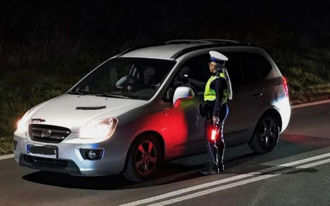 Kolejny kierowca po użyciu alkoholu i bez uprawnień Kolejny kierowca po użyciu alkoholu i bez uprawnień