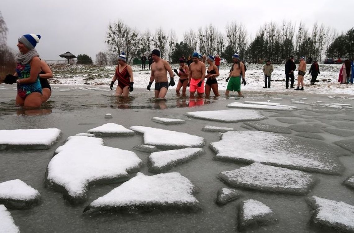 Pojechali nad morze, ale zapraszają nad Jezioro Jeleńskie