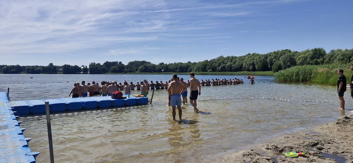 Poszukiwania na plaży w Steklnie i tragiczny finał poszukiwań w Jeziorze Bielińskim