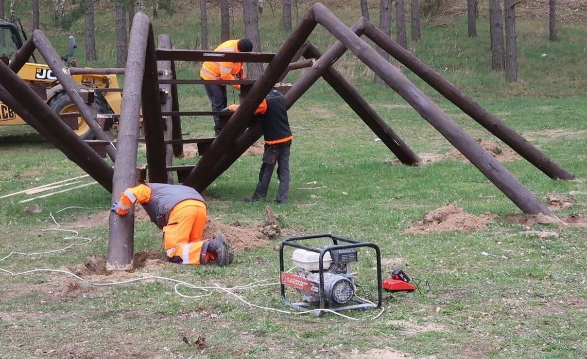 Potężny 12-metrowy pająk wypełznie spod Góry Czcibora!