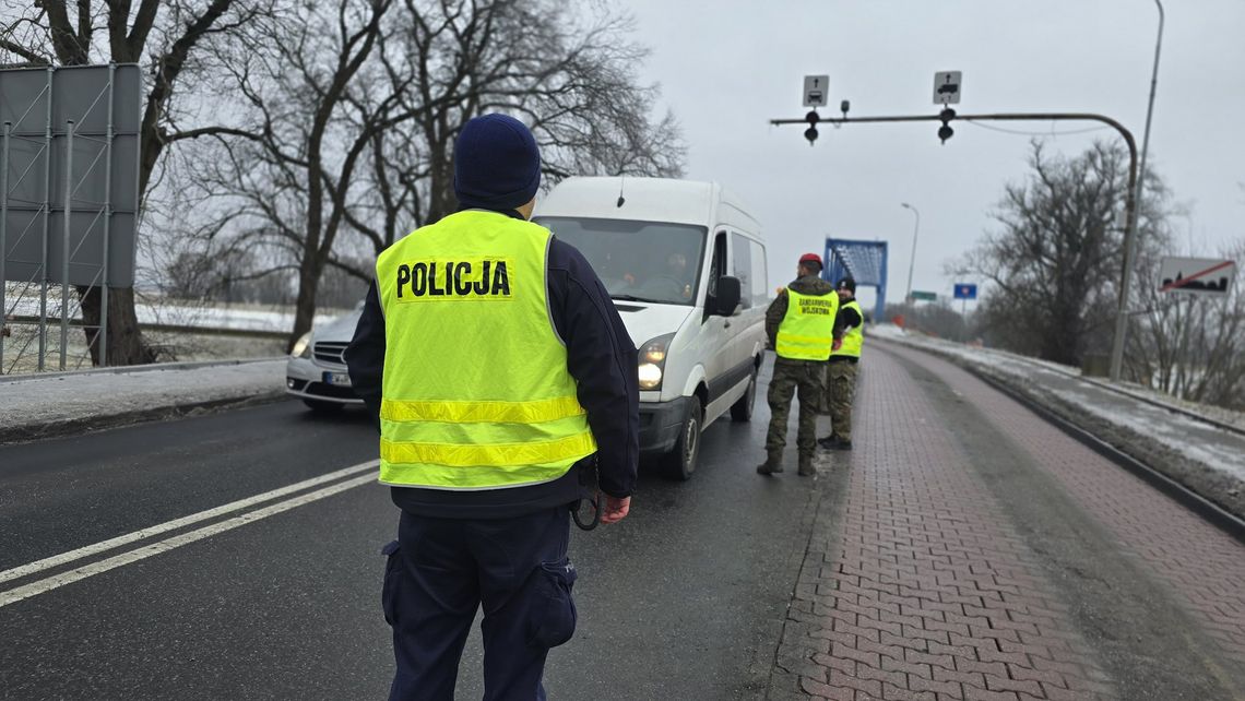 Siedem miesięcy kontroli na granicy z Niemcami