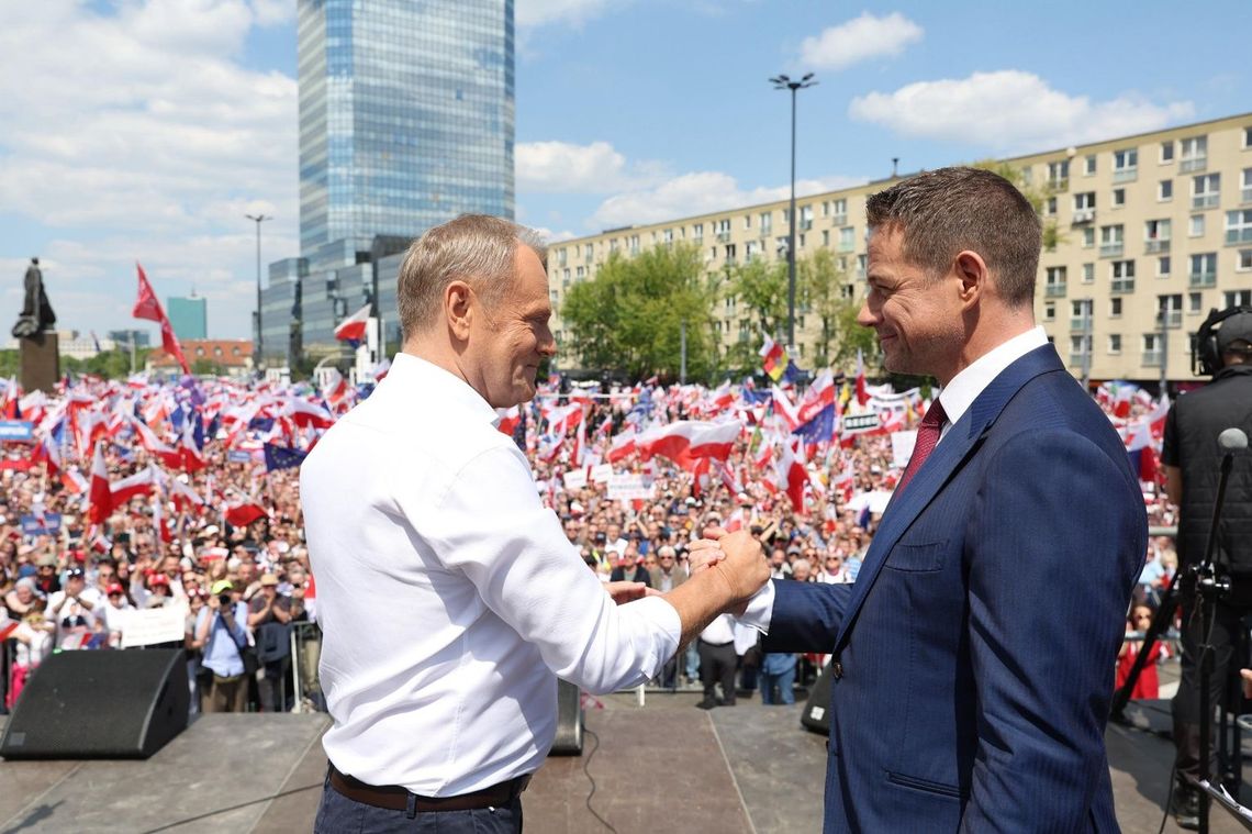 Marsz poparcia dla kandydata Rafała Trzaskowskiego [FOTO]
