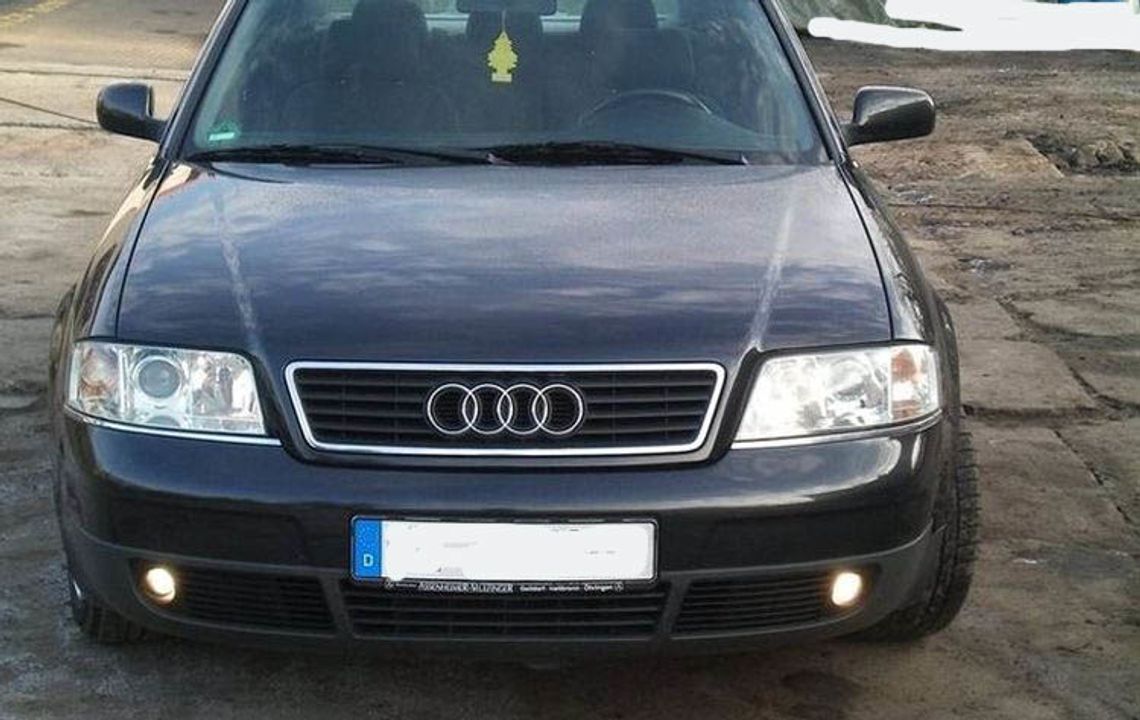 Szukają skradzionego auta marki Audi6