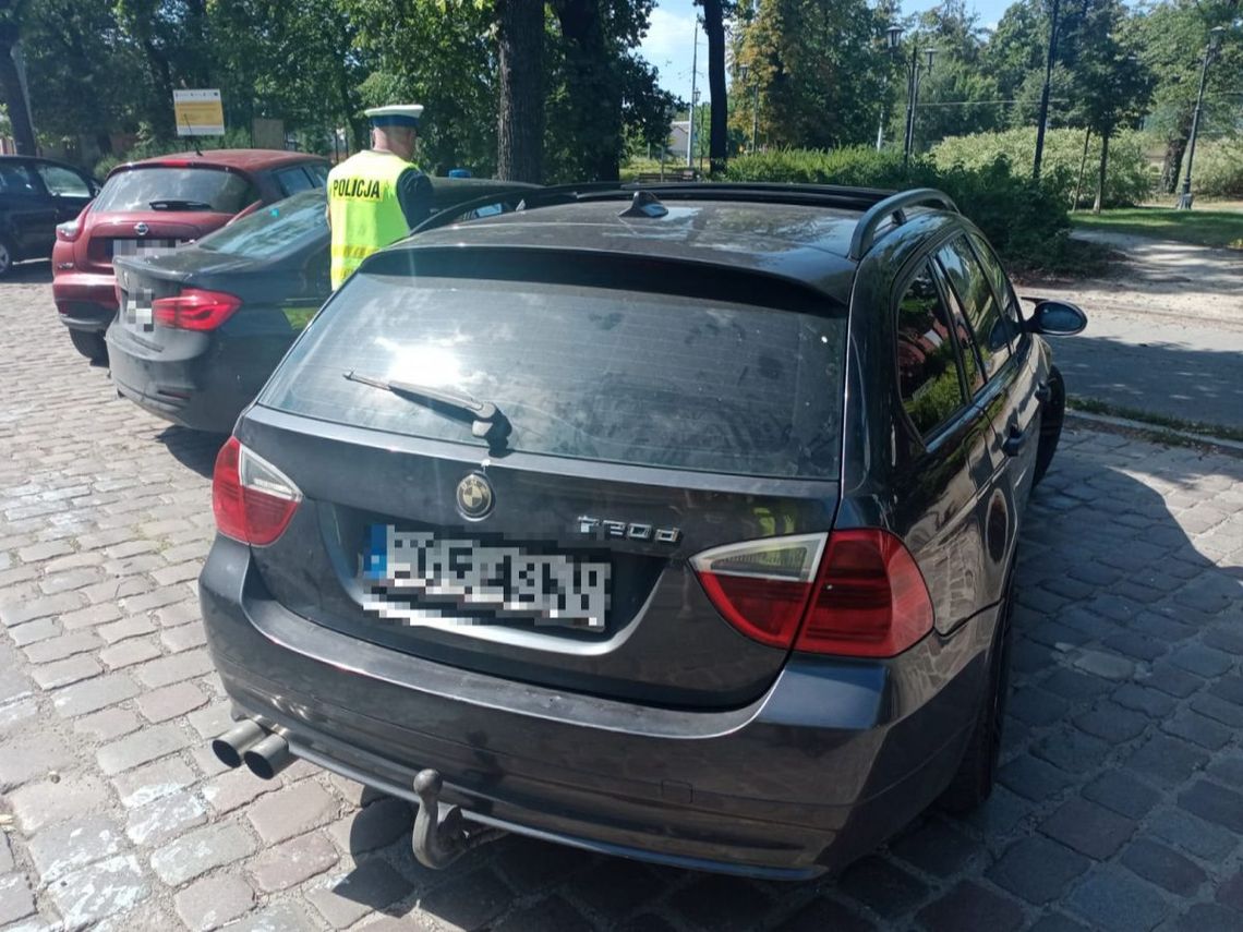 Zatrzymano w Osinowie kierowcę BMW