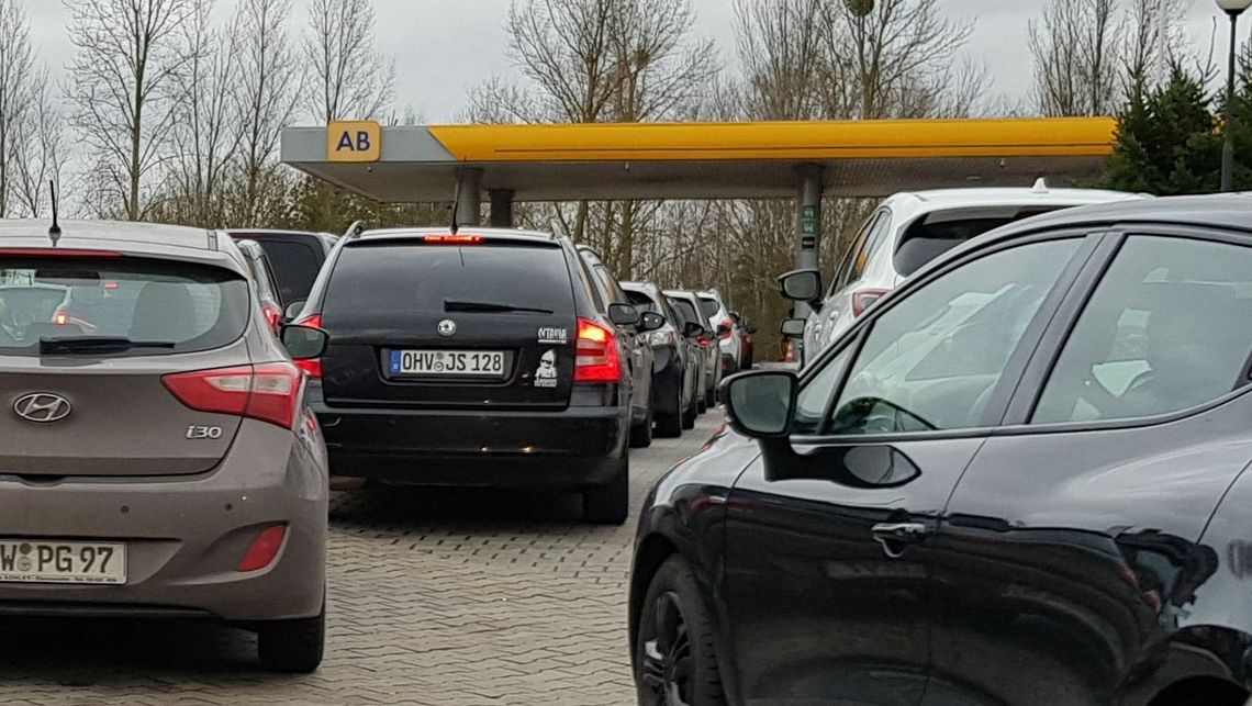 Zabrakło paliwa na stacjach w Osinowie Dolnym