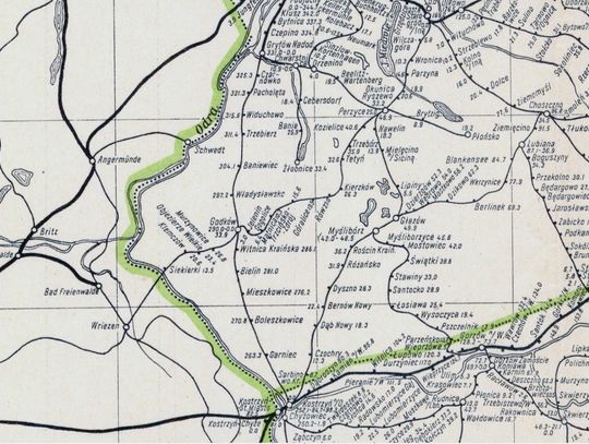 Mapa sieci kolejowej z 1 kwietnia 1946 roku z zaznaczoną stacją kolejową Władysławsko.